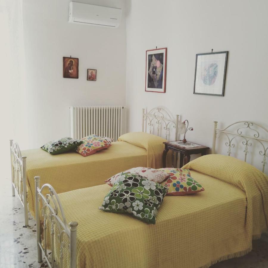 Il Cantone Toritto Luaran gambar